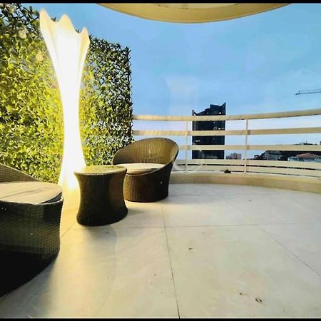 Reve Au 7E Ciel Piscine Baie De Monaco Apartment Beausoleil Exterior foto