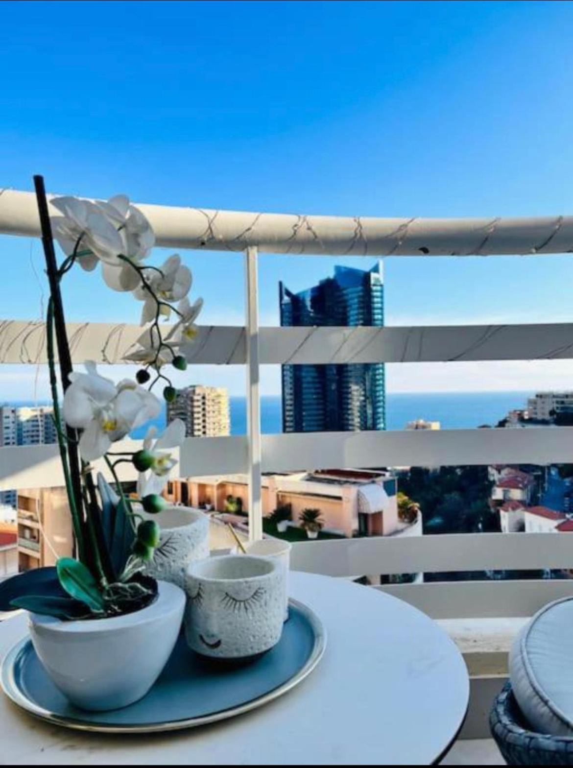 Reve Au 7E Ciel Piscine Baie De Monaco Apartment Beausoleil Exterior foto