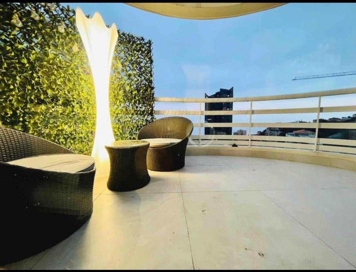 Reve Au 7E Ciel Piscine Baie De Monaco Apartment Beausoleil Exterior foto