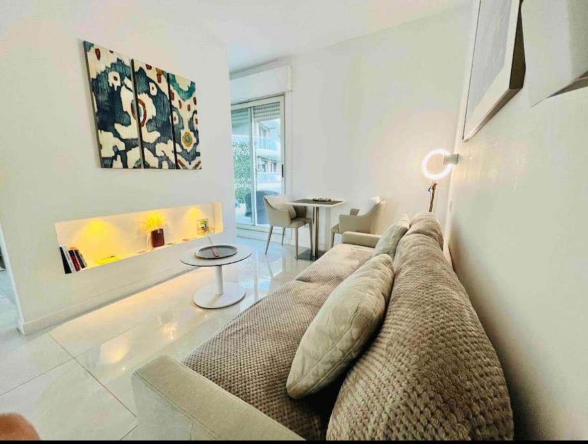 Reve Au 7E Ciel Piscine Baie De Monaco Apartment Beausoleil Exterior foto